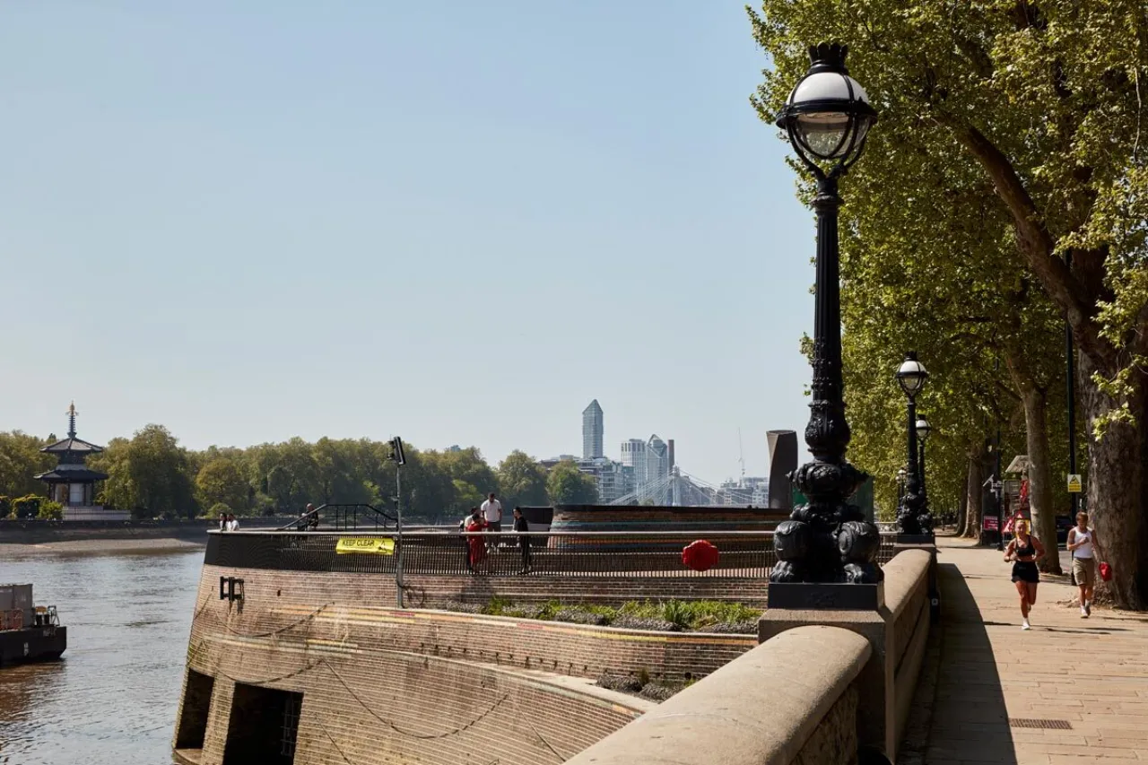 View along the Chelsea Embankment toward Chelsea Quay, a new public space