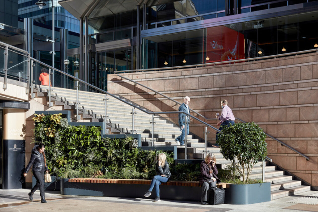 Canary Wharf greening plants by steps