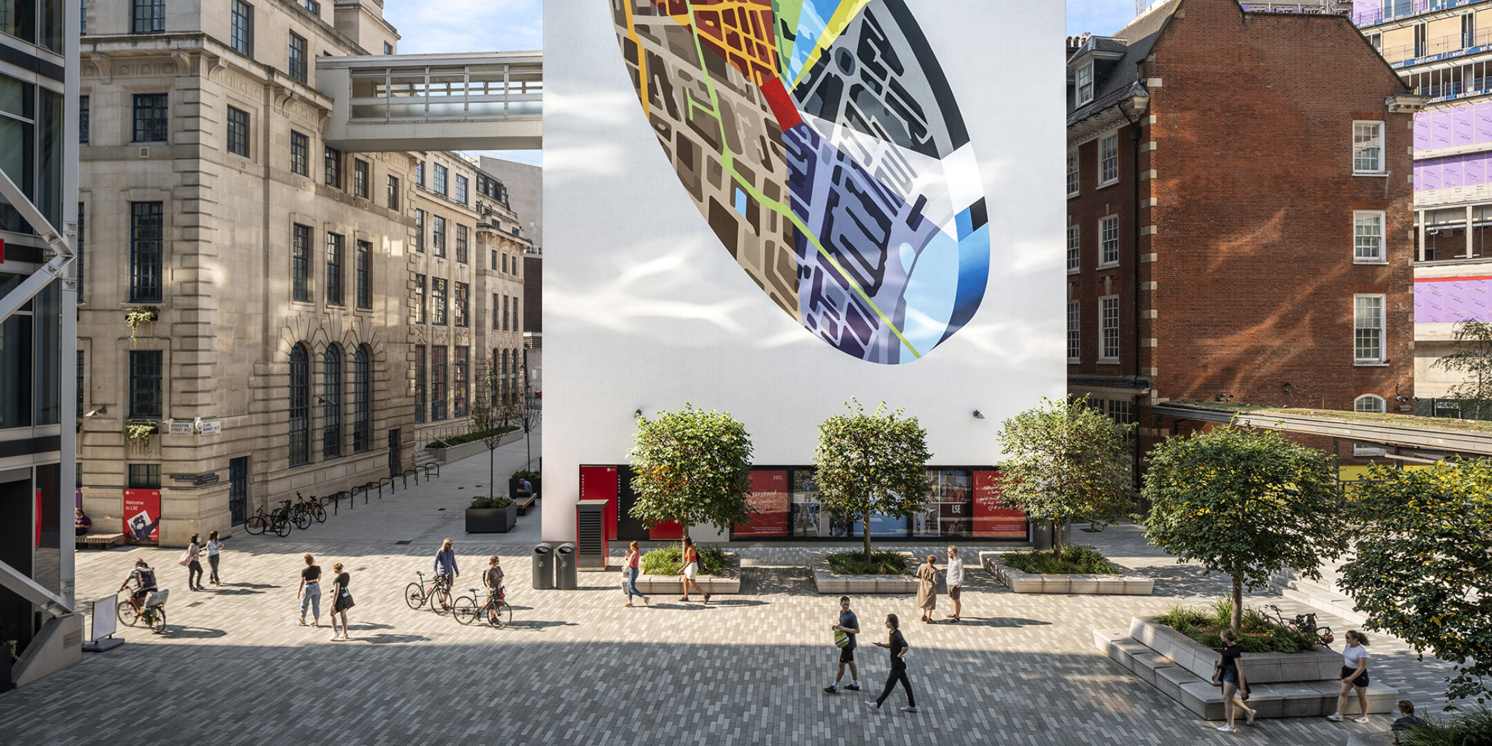 Centre Building at LSE - Projects - Gillespies - Landscape Architecture ...